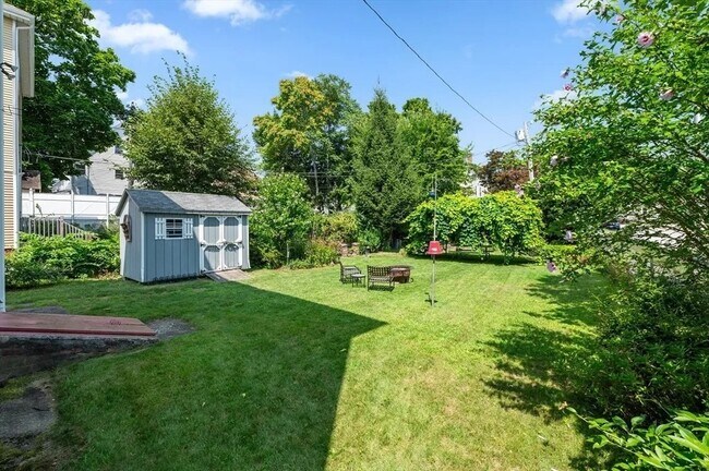 Building Photo - 97 Courtland St