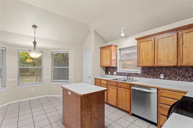 Building Photo - 1607 Cheyenne Trail