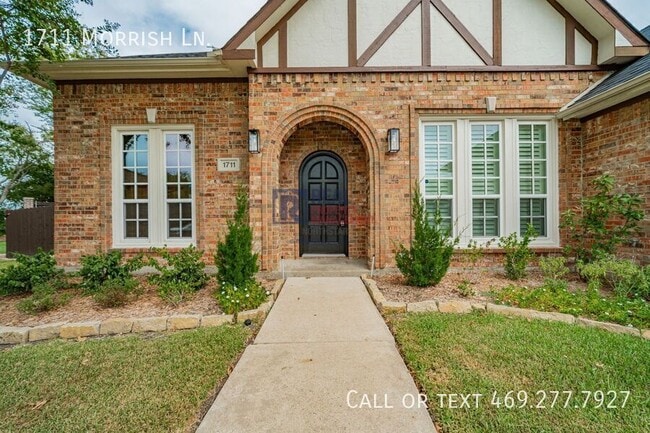 Building Photo - 1711 Morrish Ln