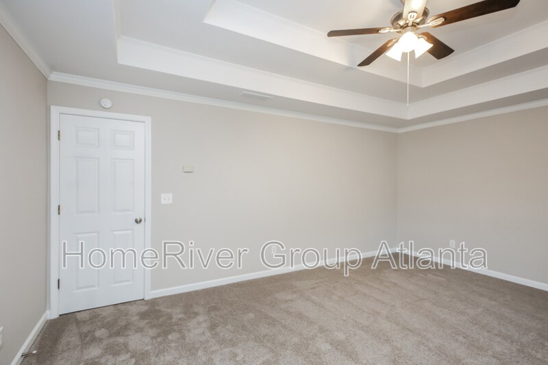 Building Photo - 911 Rolling Meadows Dr