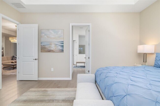 Building Photo - 5617 Lightning Whelk Ln