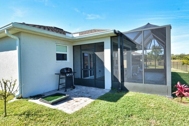 Building Photo - 3524 Carriage Pointe Cir