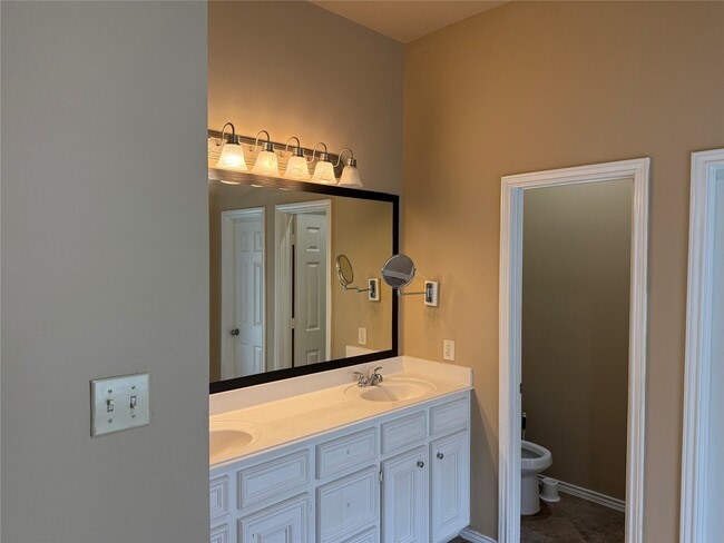 Building Photo - 4418 Long Creek Dr