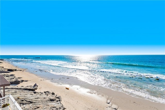 Building Photo - 1051 Gaviota Dr