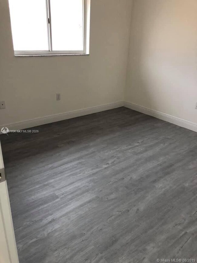 Building Photo - 2246 W 74th St