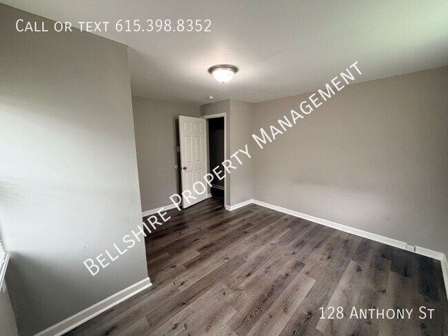 Building Photo - 128 Anthony St