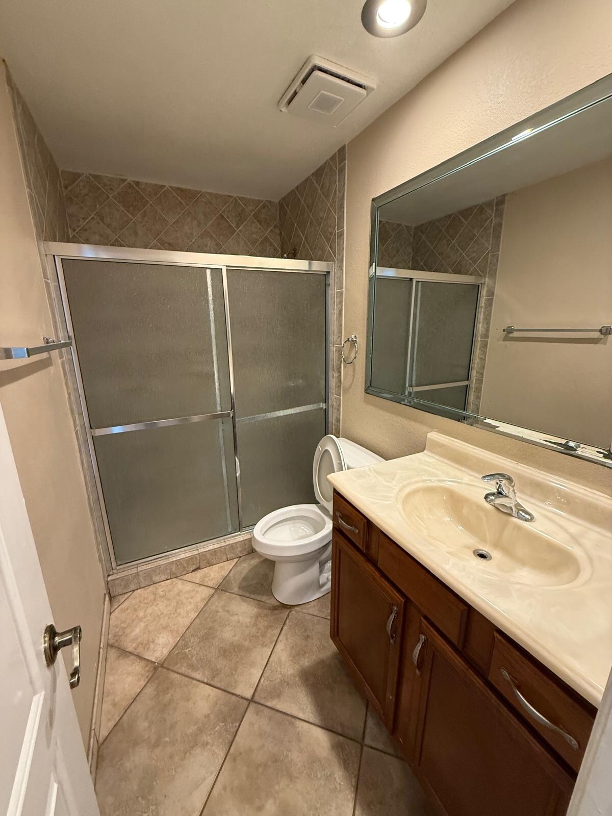 Building Photo - 6019 Scotchwood Gln