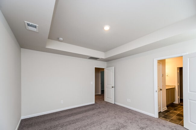 Building Photo - 469 Red Poll Wy