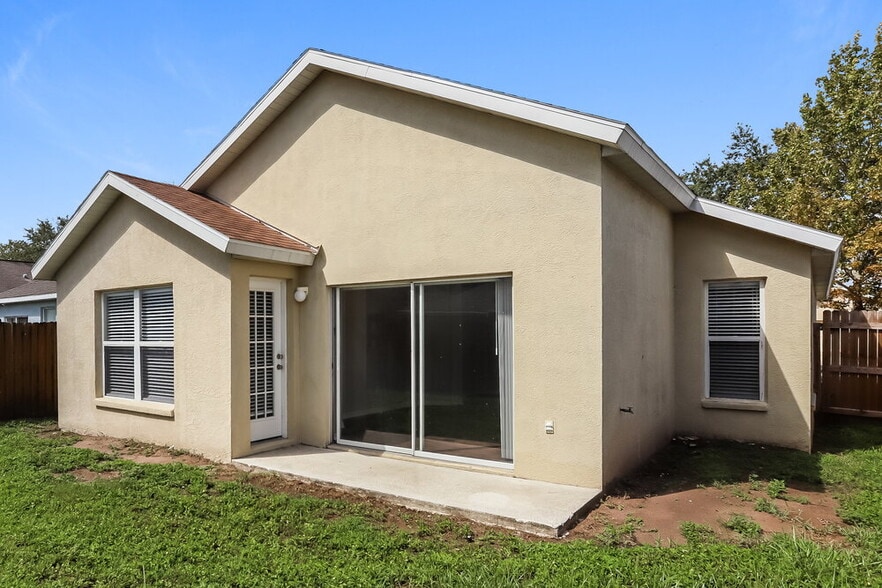 Building Photo - 7858 Bristol Park Dr