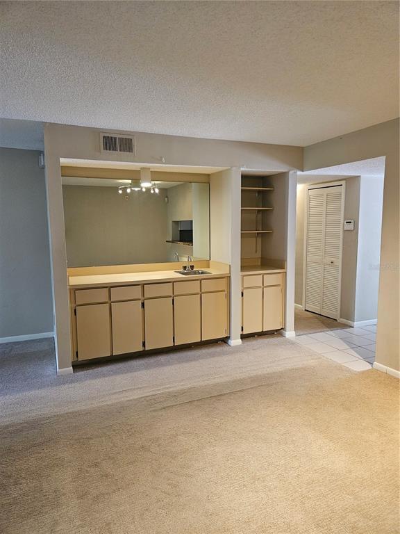 Building Photo - 7 Escondido Cir