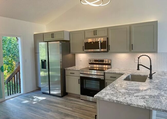 Building Photo - 8310 Turkey Run Dr