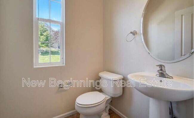Building Photo - 8099 Elk River View