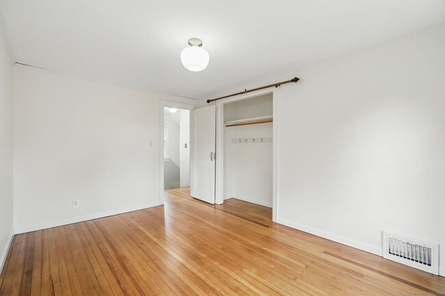 Building Photo - 46 Wooster St