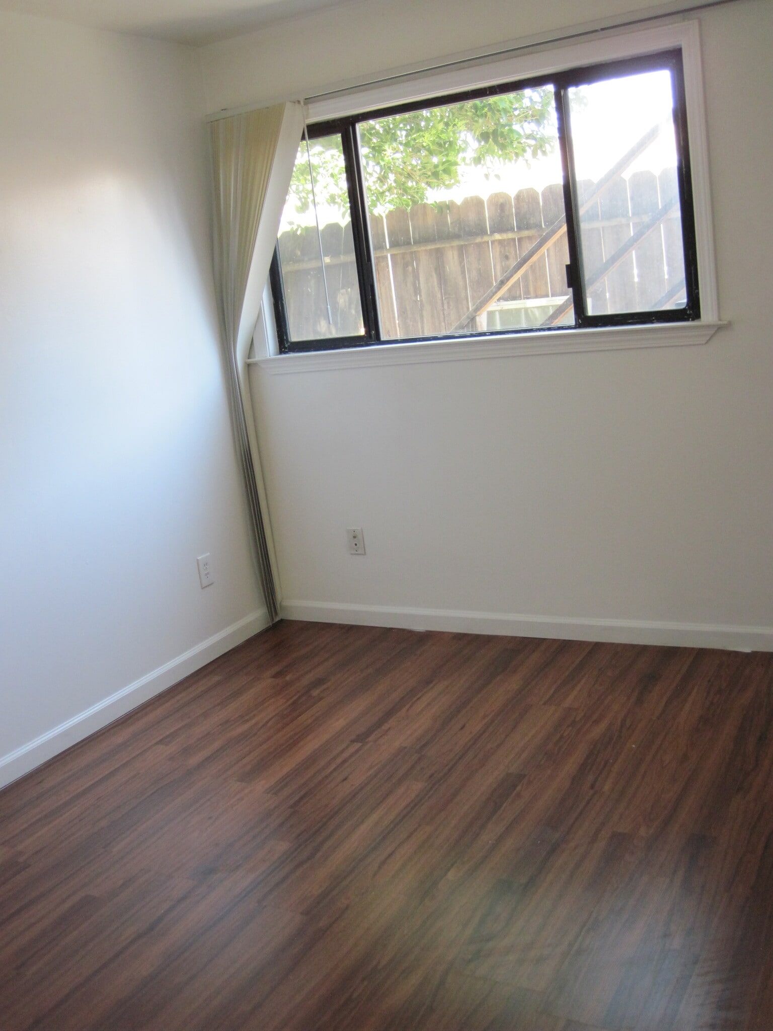 Building Photo - 2750 Argyll Ave