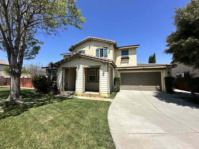 Primary Photo - 1155 Polyanthus Ln