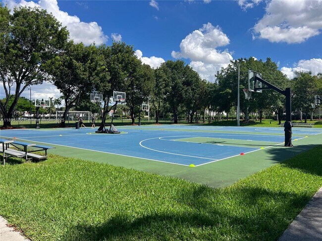 Building Photo - 10700 NW 66th St