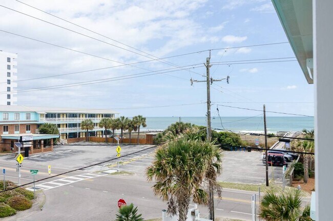 Building Photo - 1211 Fort Fisher Blvd N