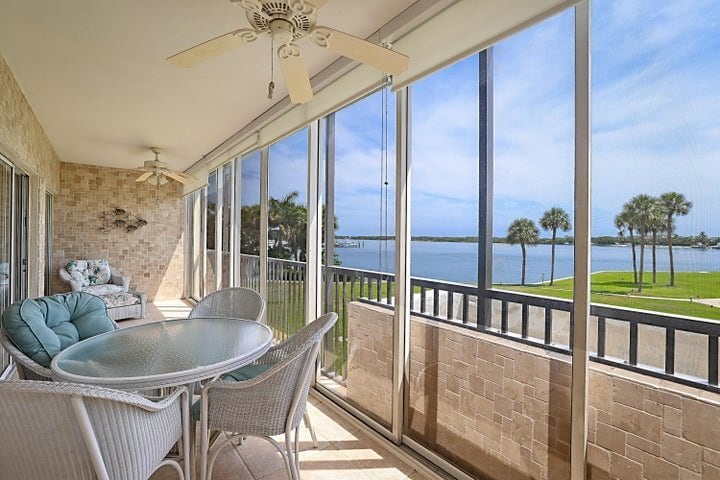 Building Photo - 300 Intracoastal Pl