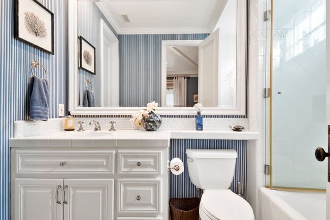 Building Photo - 1514 E Oceanfront