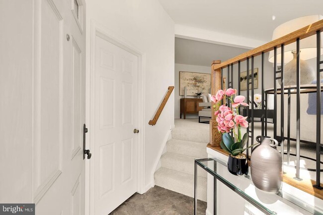 Building Photo - 6003 Chicory Pl