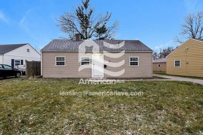 Building Photo - 2522 E 39th St
