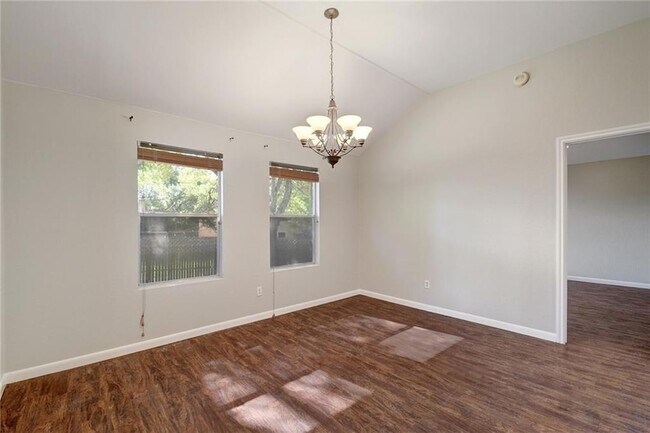 Building Photo - 7509 Spivey Dr