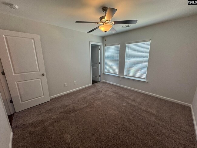 Building Photo - 214 Bluewing Dr