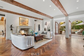 Building Photo - 136 Emerald Bay