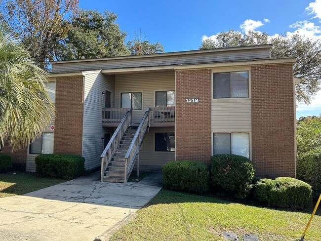 Primary Photo - 1519 Willow Bend Way
