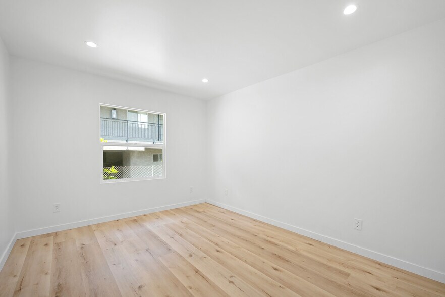 Building Photo - 1022 Spazier Ave