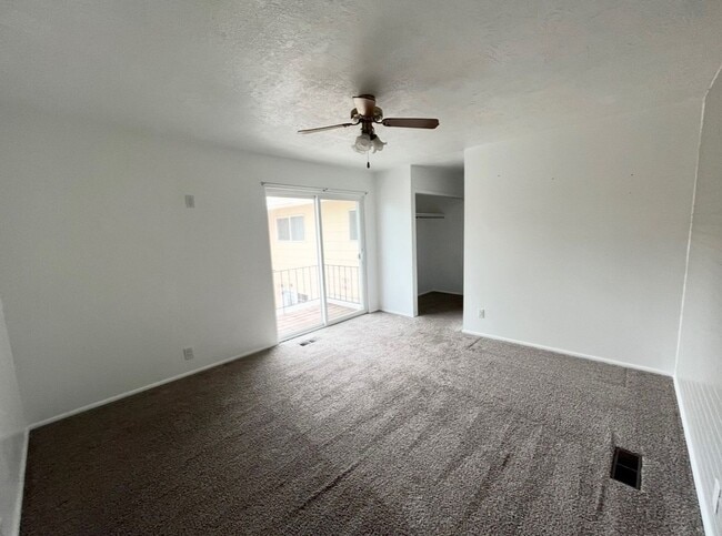 Building Photo - Beautiful Home right next to Lavelle Edwards Stadium Provo!