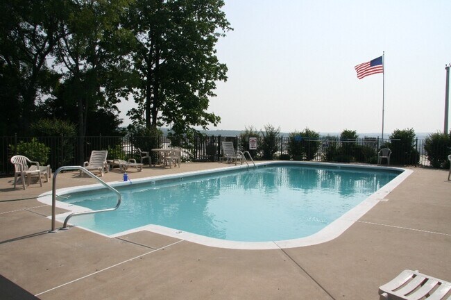 Building Photo - 135 Vixen Cir