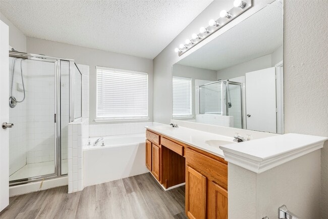 Building Photo - 6431 St Leonard Dr