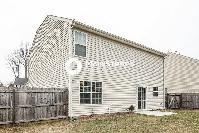 Building Photo - 4 Bedroom Pet-Friendly Home in Greensboro, NC with Main Street Renewal