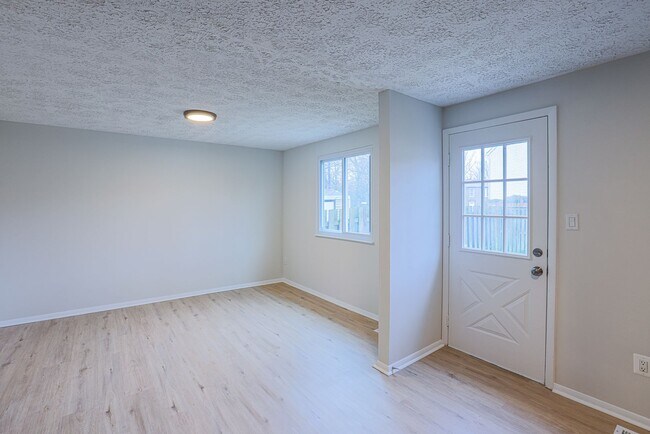 Building Photo - 426 Mystic View Turn