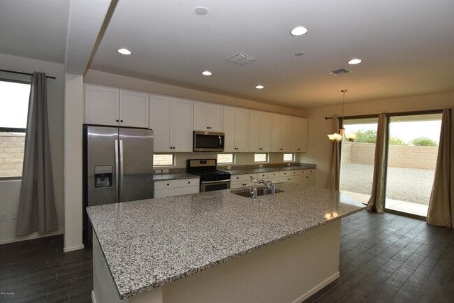 Building Photo - 6658 E Via Pampas Morenas