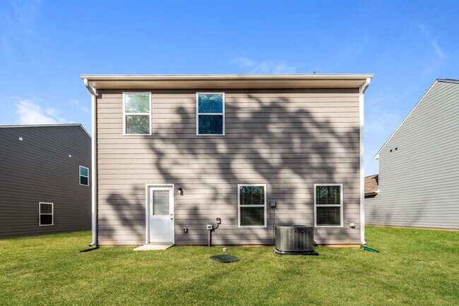 Building Photo - Home for rent in Springville!