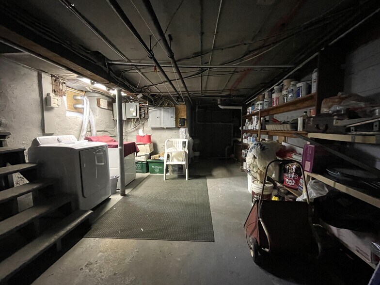 Building Photo - 15 Westbourne Rd