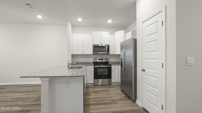 Building Photo - 1761 Jakes Dr