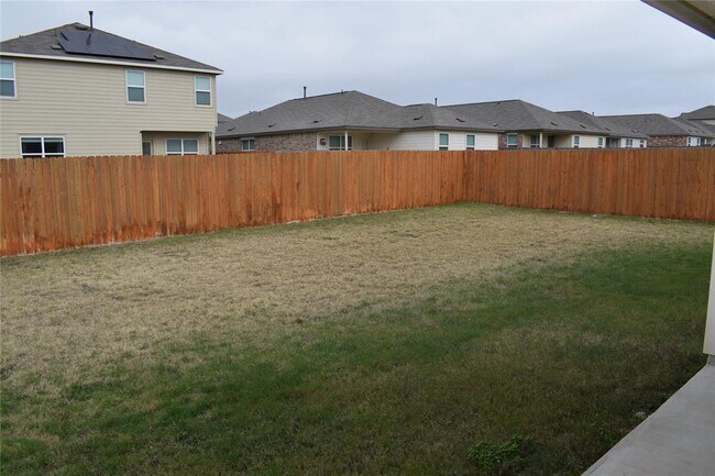 Building Photo - 5808 Bianca Dr