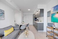 Building Photo - 227 NE 2nd St