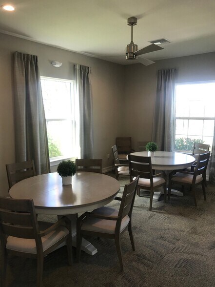 Building Photo - 25208 E Lenox Cir
