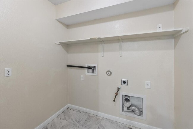Building Photo - 18436 Weatherby Ln
