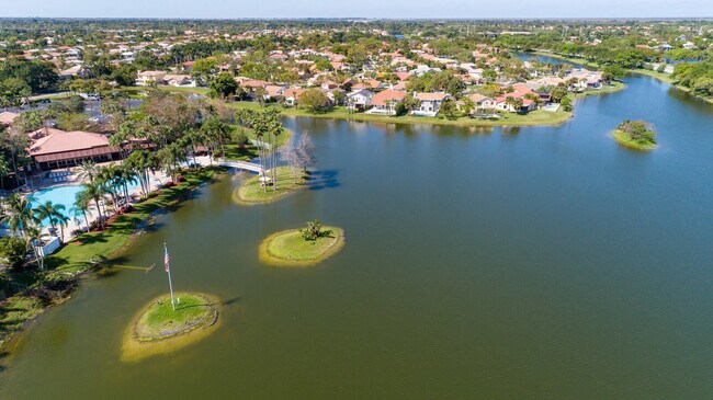Building Photo - 20376 Hacienda Ct