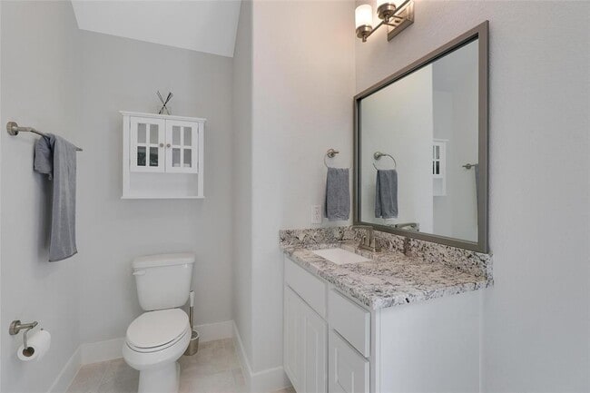 Building Photo - 702 Tomichi Trl