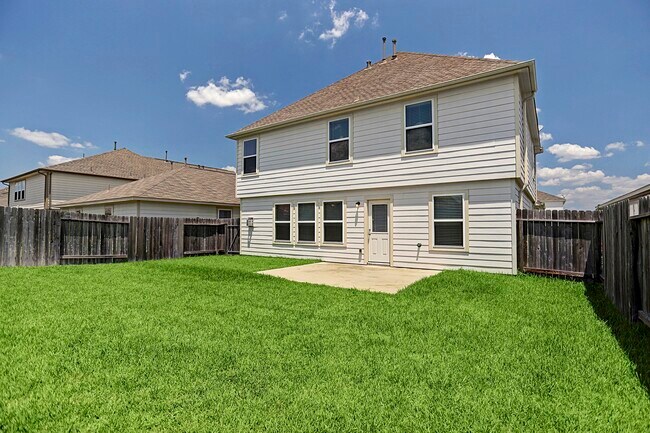 Building Photo - 9960 Hyacinth Way