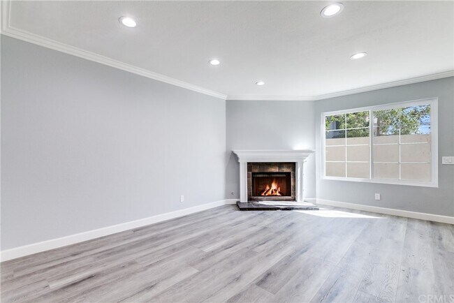 Building Photo - 55 Exeter-