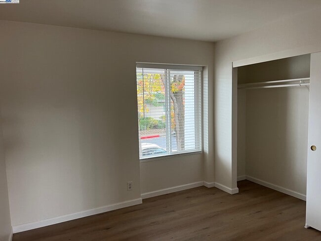 Building Photo - 3499 Norton Way