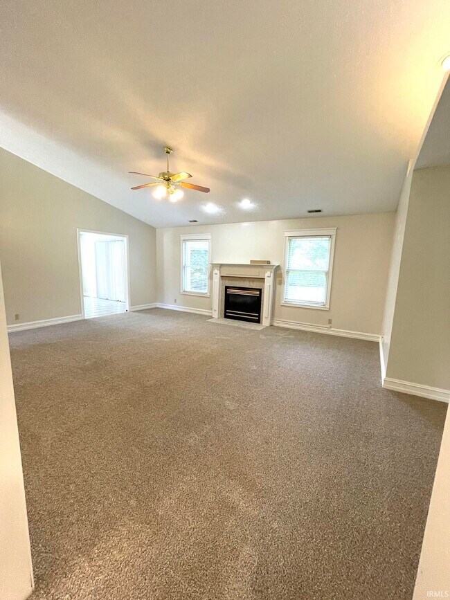 Building Photo - 1622 Stonevalley Ct