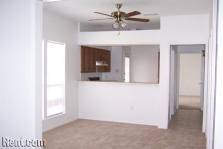 Living Room - Lakeview Townhomes